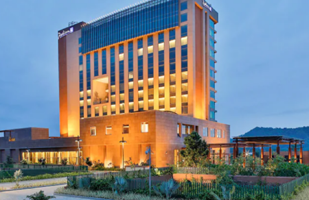 ಮುಂದಿನ ಮೂರು ವರ್ಷಗಳಲ್ಲಿ ಭಾರತದ ಆತಿಥ್ಯ ಉದ್ಯಮ ಶೇ.10.5ರಷ್ಟು ಬೆಳವಣಿಗೆ ಕಾಣಲಿದೆ: ವರದಿ