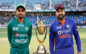 Asia Cup 2022: Pakistan captain Babar Azam wins toss, elects to bowl against India