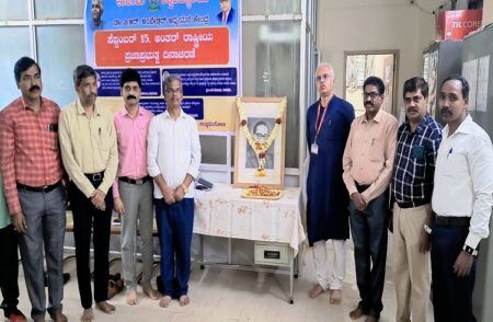 ‘ಪ್ರಜಾಪ್ರಭುತ್ವ’ ಆದರ್ಶವಾದ ಸಾರ್ವತ್ರಿಕ ಮೌಲ್ಯ: ಕುವೆಂಪು ವಿವಿ ಕುಲಪತಿ ಪ್ರೊ.ಶರತ್ ಅನಂತಮೂರ್ತಿ