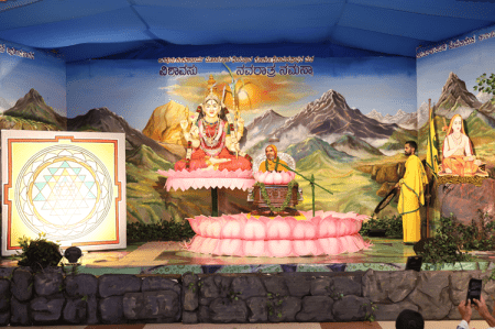Those who do not have a mother's heart cannot become gurus: Ramachandrapura Sri