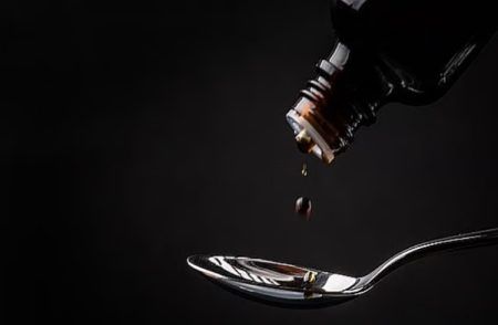 SHOCKING : ಆಯುರ್ವೇದ ಕಿಮ್ಮಿನ ಸಿರಪ್ ಸೇವಿಸಿ 5 ತಿಂಗಳ ಮಗು ಸಾವು!