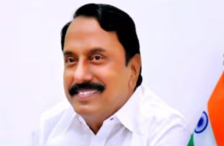 BREAKING ; ಪಕ್ಷದೊಳಗೆ ‘ಐಕ್ಯತೆಗೆ’ ಕರೆ ನೀಡಿದ ಶಶಿಕಲಾ ಸಹಾಯಕ ‘ಕೆ.ಎ ಸೆಂಗೊಟ್ಟೈಯನ್’ ‘AIADMK’ಯಿಂದ ಉಚ್ಚಾಟನೆ