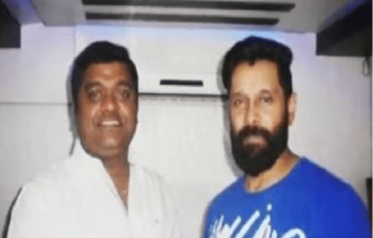 ಬೆಂಗಳೂರಲ್ಲಿ ಆಂಟಿ ಪ್ರೀತ್ಸೇ ಎಂದು ಹಿಂದೆ ಬಿದ್ದ ಅಂಕಲ್ : ಫಿಲ್ಮ್ ಸಿಟಿ ಮಾಲೀಕನ ವಿರುದ್ಧ ‘FIR’ ದಾಖಲು