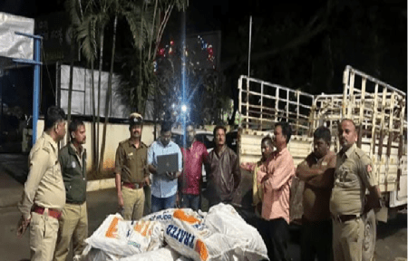BREAKING : ಬೆಂಗಳೂರಲ್ಲಿ ಈರುಳ್ಳಿ ಮೂಟೆ ಕೆಳಗೆ 1 ಕೋಟಿ ಮೌಲ್ಯದ 750 ಕೆಜಿ ಶ್ರೀಗಂಧ ಸಾಗಾಟ : ನಾಲ್ವರು ಅರೆಸ್ಟ್