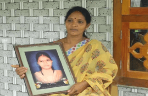 BIG NEWS : ಅಕ್ರಮ ಕೂಟ ಸೇರಿದ ಆರೋಪ : ಬೆಳ್ತಂಗಡಿ ಠಾಣೆಯಲ್ಲಿ ಸೌಜನ್ಯ ತಾಯಿ ವಿರುದ್ಧ ‘FIR’ ದಾಖಲು