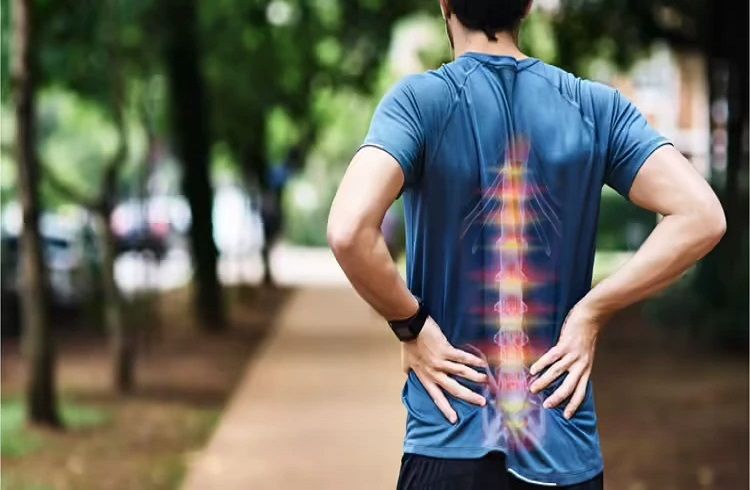 World Spine Day 2025 : `ಬೆನ್ನು ನೋವು’ ನಿರ್ಲಕ್ಷಿಸಿದ್ರೆ ಈ ಗಂಭೀರ ಸಮಸ್ಯೆಗಳು ಬರಬಹುದು ಎಚ್ಚರ.!