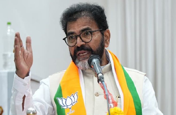 ಕಾಂಗ್ರೆಸ್ಸಿಗರು ಕೆಂಪೇಗೌಡರ ಕನಸನ್ನು 5 ತುಂಡು ಮಾಡಿದ್ದಾರೆ: ಛಲವಾದಿ ನಾರಾಯಣಸ್ವಾಮಿ