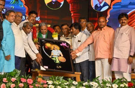 ಬೆಳಗಾವಿ ವಿಮಾನ ನಿಲ್ದಾಣಕ್ಕೆ ‘ವೀರ ರಾಣಿ ಚೆನ್ನಮ್ಮ’ ಹೆಸರಿಡುವಂತೆ ಕೇಂದ್ರಕ್ಕೆ ಪತ್ರ : CM ಸಿದ್ಧರಾಮಯ್ಯ