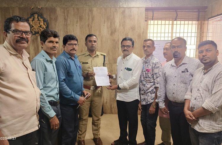 ಸಾಗರದಲ್ಲಿ ‘ಯೂಟ್ಯೂಬ್ ಚಾನಲ್’ ಹೆಸರಿನಲ್ಲಿ ಬ್ಲಾಕ್ ಮೇಲ್: ಸೂಕ್ತ ಕಾನೂನು ಕ್ರಮಕ್ಕೆ ‘ASP’ಗೆ ‘KUWJ’ ಮನವಿ