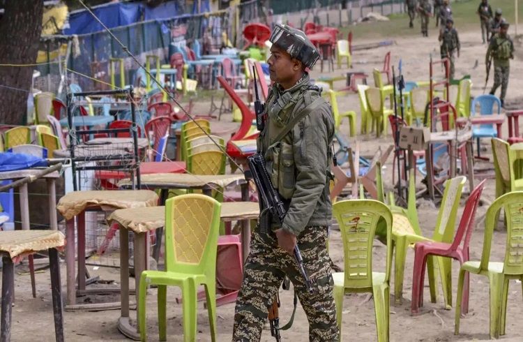 BIG NEWS : `ಆಪರೇಷನ್ ಸಿಂಧೂರ್’ ಬಳಿಕ `LET-JEM’ ಉಗ್ರ ಸಂಘಟನೆಗಳಿಂದ ಜಮ್ಮು &ಕಾಶ್ಮೀರದಲ್ಲಿ ಹೊಸ ದಾಳಿಗೆ ಸಂಚು : ಭದ್ರತಾ ಸಂಸ್ಥೆಳಿಂದ ಕಟ್ಟೆಚ್ಚರ.!