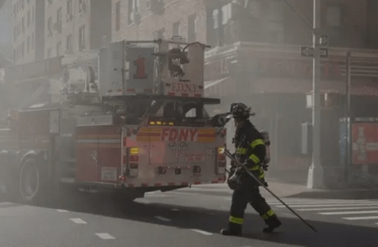 ನ್ಯೂಯಾರ್ಕ್ನ ದಿ ಬ್ರಾಂಕ್ಸ್ನಲ್ಲಿ ಕಾರು ಸ್ಫೋಟ: 7 ಅಗ್ನಿಶಾಮಕ ದಳದವರಿಗೆ ಗಾಯ | Watch video