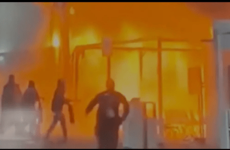 BREAKING: ಬ್ರೆಜಿಲ್ನ COP 30 ಹವಾಮಾನ ಶೃಂಗಸಭೆಯಲ್ಲಿ ಬೆಂಕಿ : 13 ಮಂದಿಗೆ ಗಾಯ | Firebreaks