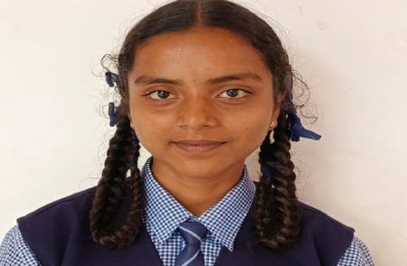 ಜಿಲ್ಲಾ ಮಟ್ಟದ ಯುವ ಸಂಸತ್ ಸ್ಪರ್ಧೆ; ಪೂರ್ಣಪ್ರಜ್ಞಾ ಶಾಲಾ ವಿದ್ಯಾರ್ಥಿನಿ ಟಿ.ಸಾನಿಕ ರಾಜ್ಯ ಮಟ್ಟಕ್ಕೆ ಆಯ್ಕೆ