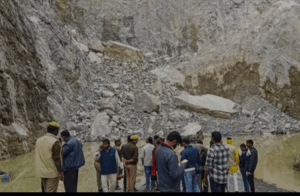 BREAKING: ಉತ್ತರ ಪ್ರದೇಶದ ಸೋನ್ಭದ್ರದಲ್ಲಿ ಕಲ್ಲು ಕ್ವಾರಿ ಕುಸಿತ: ಹಲವು ಕಾರ್ಮಿಕರು ಸಿಲುಕಿರುವ ಶಂಕೆ!