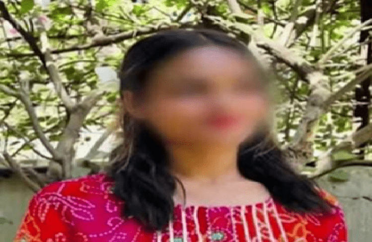 BREAKING : ಬೆಂಗಳೂರಲ್ಲಿ ಪಾರ್ಟಿಯ ವೇಳೆ ಹಣ ಕೇಳಿದ ಪೊಲೀಸರು : ಭಯದಿಂದ ಕಟ್ಟಡದಿಂದ ಜಿಗಿದ ಯುವತಿ!