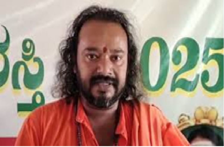 BREAKING : ಸಹಾಯ ಮಾಡೋದಾಗಿ ಮಹಿಳೆಯನ್ನು ಮಂಚಕ್ಕೆ ಕರೆದ ಆರೋಪ : ಬ್ರಹ್ಮಾನಂದ ಗುರೂಜಿ ವಿರುದ್ಧ ‘FIR’ ದಾಖಲು