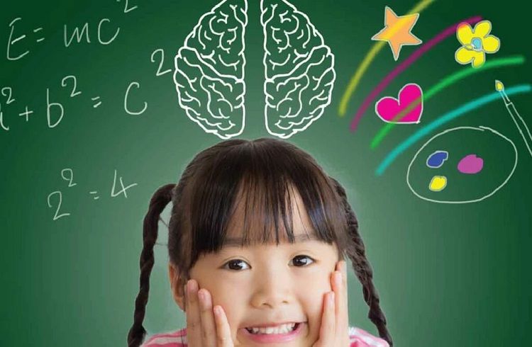 ಪೋಷಕರೇ ಗಮನಿಸಿ : ನಿಮ್ಮ ಮಕ್ಕಳಿಗೆ ಪ್ರತಿದಿನ ಈ ಆಹಾರಗಳನ್ನು ನೀಡಿದ್ರೆ ಬುದ್ಧಿಮತ್ತೆ ಹೆಚ್ಚಿಸುತ್ತವೆ..!