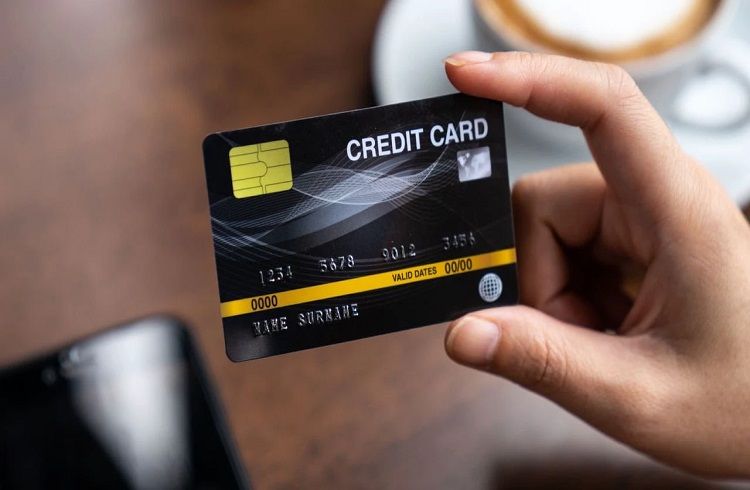 ಗಮನಿಸಿ : ಅಪ್ಪಿತಪ್ಪಿಯೂ ಈ 7 ಸ್ಥಳಗಳಲ್ಲಿ ನಿಮ್ಮ `ಕ್ರೆಡಿಟ್ ಕಾರ್ಡ್’ ಎಂದಿಗೂ ಬಳಸಬೇಡಿ.!