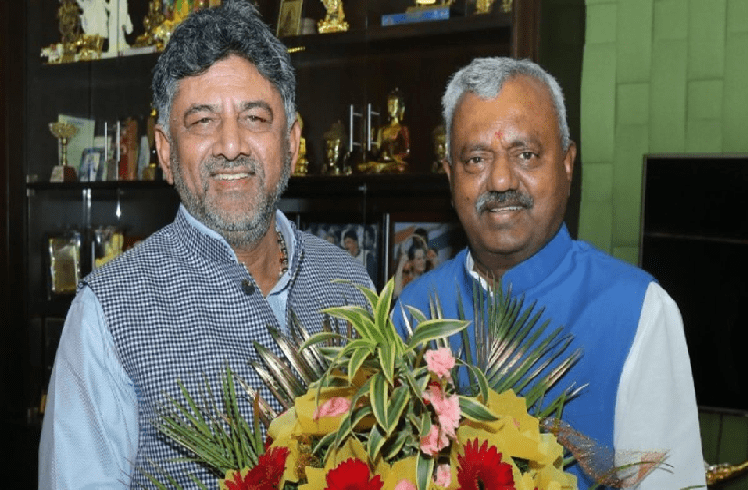 ಡಿಕೆ ಶಿವಕುಮಾರ್ ಏಕೆ ‘CM’ ಆಗಬಾರದು? : ಡಿಸಿಎಂ ಡಿಕೆ ಪರವಾಗಿ ಶಾಸಕ ಎಸ್.ಟಿ ಸೋಮಶೇಖರ್ ಬ್ಯಾಟಿಂಗ್