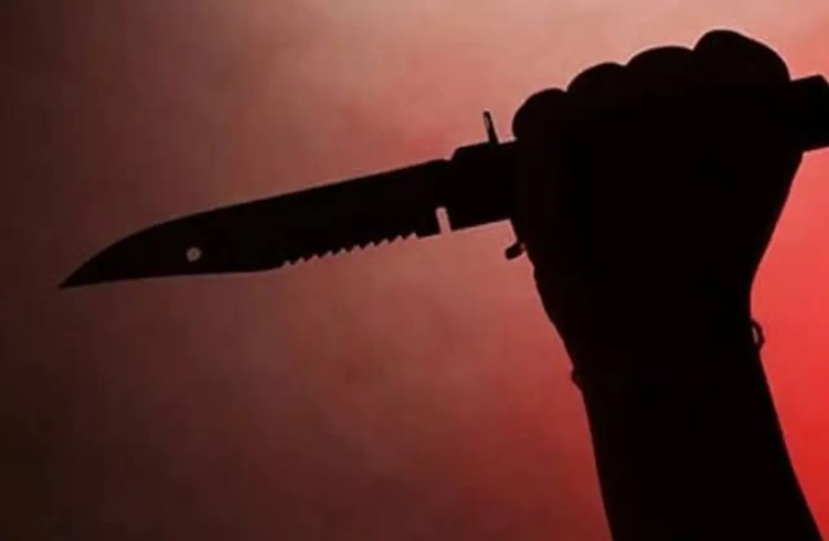 BREAKING : ಜಪಾನ್ ಕಾರ್ಖಾನೆಯಲ್ಲಿ ವ್ಯಕ್ತಿಯೊಬ್ಬನಿಂದ ಚಾಕು ಇರಿತ, ಸ್ಪ್ರೇ ದಾಳಿ : 14 ಜನರಿಗೆ ಗಾಯ ; ಶಂಕಿತ ಅರೆಸ್ಟ್