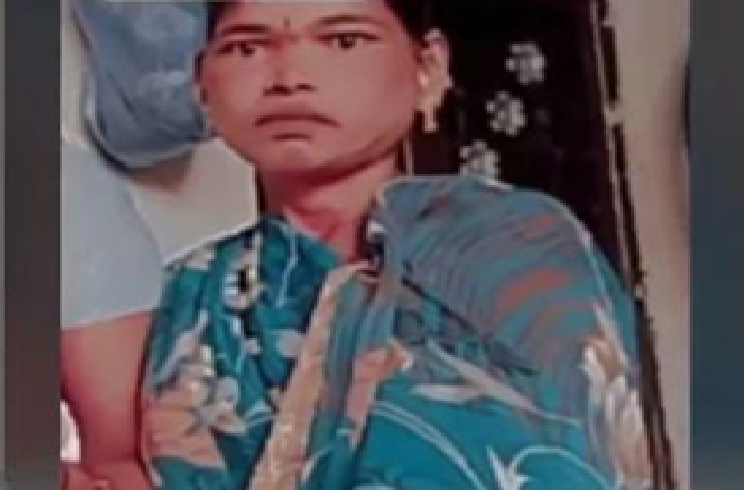 BREAKING : ರಾಜ್ಯದಲ್ಲಿ ಭೀಕರ ಮರ್ಡರ್ : ಮಹಿಳೆಗೆ ದೆವ್ವ ಹಿಡಿದಿದೆ ಎಂದು ಬೇವಿನ ಕಟ್ಟಿಗೆಯಿಂದ ಹೊಡೆದು ಹತ್ಯೆ!