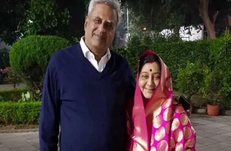 BREAKING : ಮಾಜಿ ಕೇಂದ್ರ ಸಚಿವೆ ದಿವಂಗತ ‘ಸುಷ್ಮಾ ಸ್ವರಾಜ್’ ಪತಿ ‘ಸ್ವರಾಜ್ ಕೌಶಲ್’ ವಿಧಿವಶ |Swaraj Kaushal