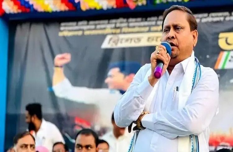 BREAKING : ಬಾಬರಿ ಮಸೀದಿ ನಿರ್ಮಿಸುತ್ತೇನೆ ಎಂಬ ಹೇಳಿಕೆ: `TMC’ ಶಾಸಕ ಹುಮಾಯೂನ್ ಕಬೀರ್ ಪಕ್ಷದಿಂದ ಅಮಾನತು