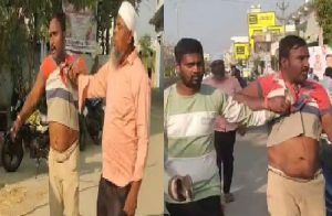 SHOCKING : ಮಹಿಳೆಗೆ ಲೈಂಗಿಕ ಕಿರುಕುಳ ಕೊಟ್ಟ ಕಾಮುಕನಿಗೆ ಜನರಿಂದ ಬಿತ್ತು ಗೂಸಾ : ವಿಡಿಯೋ ವೈರಲ್ | WATCH VIDEO