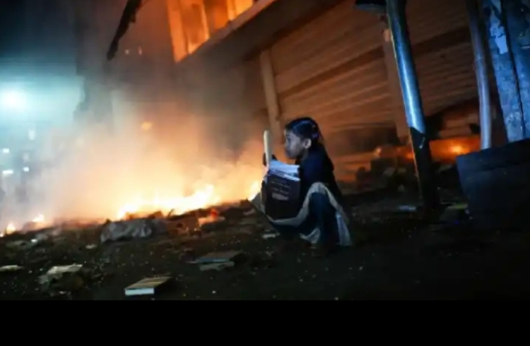 ಬಾಂಗ್ಲಾದೇಶದ ಮಾಧ್ಯಮ ಕಚೇರಿಗಳ ಮೇಲೆ ದಾಳಿ: 150 ಕಂಪ್ಯೂಟರ್ ಗಳು, ನಗದು ಮತ್ತು ಆಹಾರ ಲೂಟಿ, ಸಿಸಿಟಿವಿ ಧ್ವಂಸ !