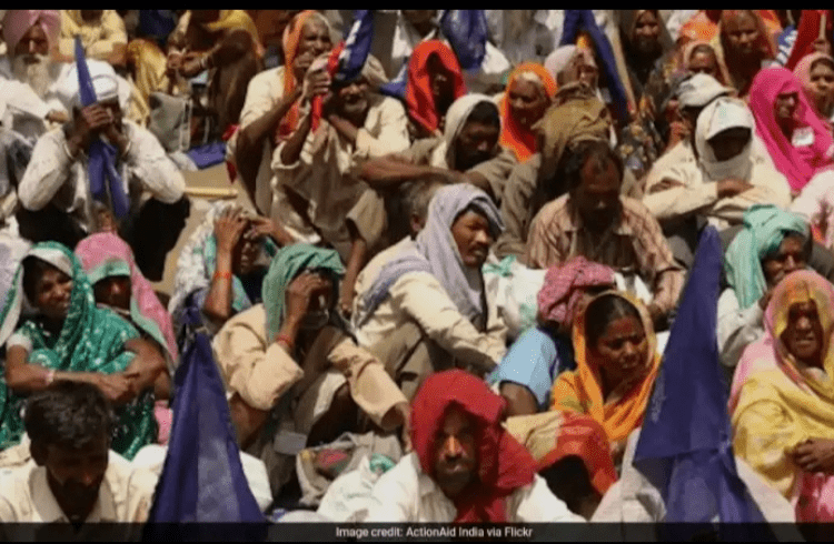 ‘2027 ರಲ್ಲಿ ಮೊಬೈಲ್ ಅಪ್ಲಿಕೇಶನ್ಗಳ ಮೂಲಕ ಪೂರ್ಣ ಪ್ರಮಾಣದ ಡಿಜಿಟಲ್ ಸೆನ್ಸಸ್’ : ಕೇಂದ್ರ ಸರ್ಕಾರ