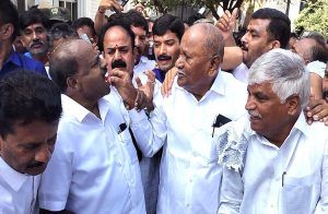 ಮಂಡ್ಯದ ಮದ್ದೂರಿನಲ್ಲಿ ‘HDK’ ಹುಟ್ಟು ಹಬ್ಬ ಆಚರಣೆ; ಕಾರ್ಯಕರ್ತರ ಅಭಿಮಾನಕ್ಕೆ ಮನಸೋತ ಕೇಂದ್ರ ಸಚಿವ