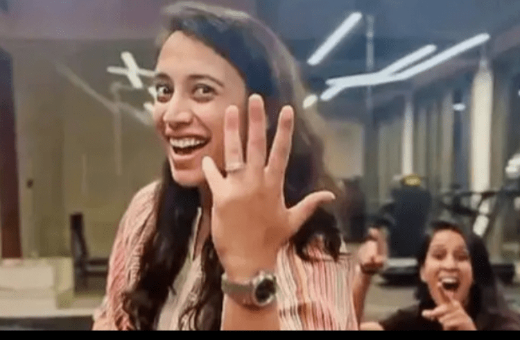 ರಿಂಗ್ ಎಲ್ಲಿದೆ? ಮದುವೆ ಮುಂದೂಡಿದ ಸುದ್ದಿ ಬೆನ್ನಲ್ಲೇ ಸ್ಮೃತಿ ಮಂಧಾನ ಹೊಸ ಪೋಸ್ಟ್ನಿಂದ ಗುಲ್ಲೆಬ್ಬಿಸಿದ ಅನುಮಾನ!