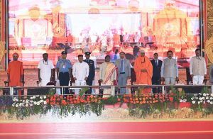 ಸುತ್ತೂರು ಮಠವು ಧರ್ಮನಿಷ್ಠೆ ಮತ್ತು ಸಕಾರಾತ್ಮಕ ಶಕ್ತಿಯ ಕೇಂದ್ರ: ರಾಜ್ಯಪಾಲ ಥಾವರ್ ಚಂದ್ ಗೆಹ್ಲೋಟ್