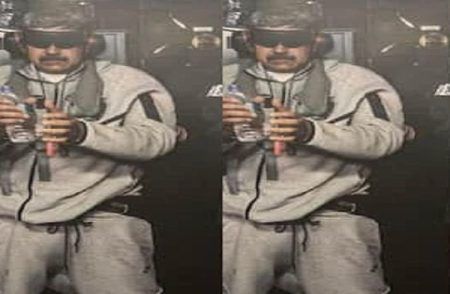 BREAKING : ಕಣ್ಣಿಗೆ ಕಪ್ಪು ಬಟ್ಟೆ, ಬೇಡಿ ಹಾಕಿದ ಕೈಗಳು : ಅಮೆರಿಕದ ಬಂಧನದಲ್ಲಿರುವ ಮಡುರೊ ಮೊದಲ ಫೋಟೋ ವೈರಲ್.!