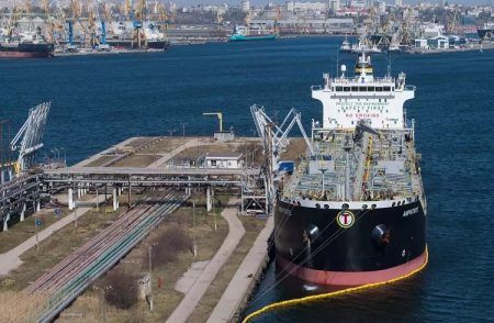 BREAKING : ಭಾರತಕ್ಕೆ ವೆನೆಜುವೆಲಾದ ತೈಲ ರಪ್ತು ಮಾಡಲು ಅಮೆರಿಕ ಸರ್ಕಾರದಿಂದ ಗ್ರೀನ್ ಸಿಗ್ನಲ್.!