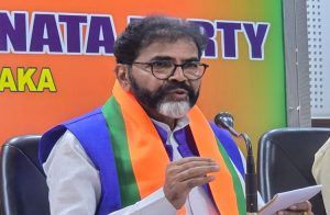 ರಾಜಶೇಖರ ಹಿಟ್ನಾಳ್ ಉಚ್ಚಾಟನೆಗೆ MLC ಛಲವಾದಿ ನಾರಾಯಣಸ್ವಾಮಿ ಆಗ್ರಹ