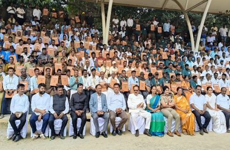 ಗ್ರಾಮ ಪಂಚಾಯ್ತಿ 590 ಸಿಬ್ಬಂದಿಗಳಿಗೆ ಆದೇಶ ಪ್ರತಿ ವಿತರಿಸಿದ ಜಿಲ್ಲಾ ಉಸ್ತುವಾರಿ ಸಚಿವ ಚಲುವರಾಯಸ್ವಾಮಿ