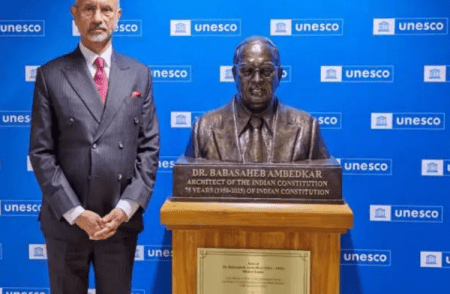 ಯುನೆಸ್ಕೋ ಪ್ರಧಾನ ಕಚೇರಿಯಲ್ಲಿ ಬಾಬಾ ಸಾಹೇಬ್ ಭೀಮರಾವ್ ಅಂಬೇಡ್ಕರ್ ಗೆ ಗೌರವ ನಮನ ಸಲ್ಲಿಸಿದ ವಿದೇಶಾಂಗ ಸಚಿವ ಜೈಶಂಕರ್