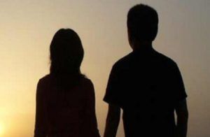 ಆತನಿಗೆ ಇಬ್ಬರು ಮಕ್ಕಳು, ಆಕೆಗೆ ಮೂವರು: ಎಲ್ಲರನ್ನು ಬಿಟ್ಟು ವಿವಾಹಿತ ಪುರುಷ, ಮಹಿಳೆ ಪರಾರಿ