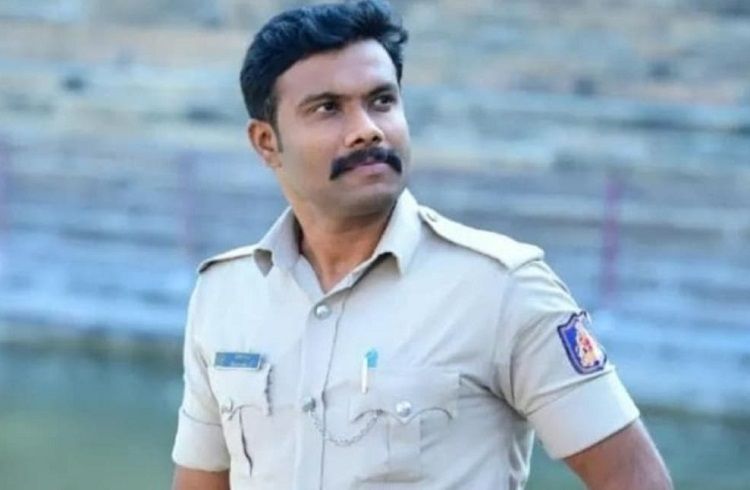 ಮಂಡ್ಯದಲ್ಲಿ ಪೊಲೀಸ್ ಠಾಣೆ ಹಿಂದಿನ ವಿಶ್ರಾಂತಿ ಗೃಹದಲ್ಲೇ ಪೇದೆ ಆತ್ಮಹತ್ಯೆ