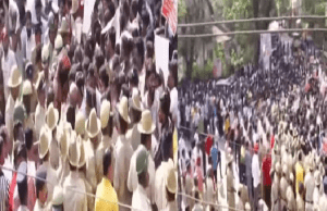 BREAKING : ಧಾರವಾಡದಲ್ಲಿ ಖಾಲಿ ಹುದ್ದೆಗಳ ಭರ್ತಿಗೆ ಆಗ್ರಹಿಸಿ ಉದ್ಯೋಗಾಕಾಂಕ್ಷಿಗಳ ಬೃಹತ್ ಪ್ರತಿಭಟನೆ!