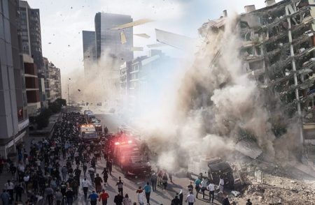 BREAKING : ಮಲೇಷ್ಯಾದ ಸಬಾಹ್ ಕರಾವಳಿಯಲ್ಲಿ 7.1 ತೀವ್ರತೆಯ ಪ್ರಬಲ ಭೂಕಂಪ | earthquake In Malaysia