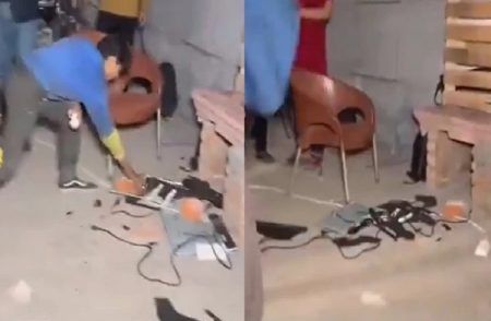 ಐಸಿಸಿ ಟಿ20 ವಿಶ್ವಕಪ್ನಲ್ಲಿ ಭಾರತದ್ದ ವಿರುದ್ಧ ಪಾಕ್ ಸೋತಿದ್ದಕ್ಕೆ `TV’ ಹೊಡೆದು ಹಾಕಿದ ಅಭಿಮಾನಿ : ವಿಡಿಯೋ ವೈರಲ್ | WATCH VIDEO