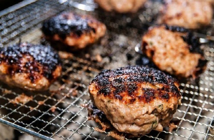 ALERT : ಮಹಿಳೆಯರೇ ಎಚ್ಚರ : ಅತಿಯಾಗಿ ಬೇಯಿಸುವ ಈ 7 ಆಹಾರಗಳಲ್ಲಿ `ಕ್ಯಾನ್ಸರ್’ ಅಪಾಯ ಹೆಚ್ಚಳ!