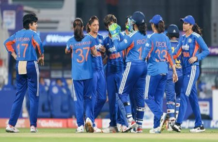 BREAKING: ಐಸಿಸಿ ಮಹಿಳಾ ಟಿ20 ವಿಶ್ವಕಪ್ 2026 ವೇಳಾಪಟ್ಟಿ ಪ್ರಕಟ: ಜೂನ್ 14ಕ್ಕೆ ಭಾರತ-ಪಾಕ್ ಹೈವೋಲ್ಟೇಜ್ ಫೈಟ್!