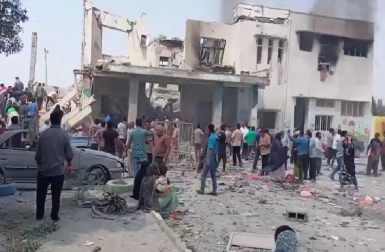 BREAKING: ಇರಾನ್ ನಲ್ಲಿ ಕ್ಷಿಪಣಿ ದಾಳಿಗೆ 40 ಶಾಲಾ ವಿದ್ಯಾರ್ಥಿನಿಯರು ಬಲಿ | US, Israel strike Iran