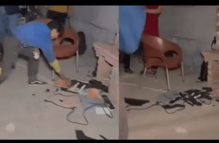 Watch video: ಭಾರತದ ವಿರುದ್ಧ 61 ರನ್ಗಳ ಹೀನಾಯ ಸೋಲು: ಸಹಿಸಿಕೊಳ್ಳಲಾಗದೆ ಟಿವಿ ಪುಡಿಪುಡಿ ಮಾಡಿದ ಪಾಕಿಸ್ತಾನಿ ಅಭಿಮಾನಿ!