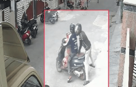 BREAKING : ಗ್ಯಾಸ್ ಇಲ್ಲದೆ ಕಂಗಾಲಾದ ಜನರಿಗೆ ಕಳ್ಳರ ಕಾಟ : ಬೆಂಗಳೂರಲ್ಲಿ ಯುಗಾದಿ ಹಬ್ಬದಂದೆ ಸಿಲಿಂಡರ್ ಕದ್ದ ಖದೀಮರು!