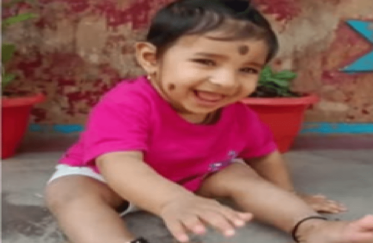 SHOCKING : ಪೋಷಕರೇ ಎಚ್ಚರ : ಮೈಸೂರಲ್ಲಿ ಒಣಗಿದ ದಾಸವಾಳ ಹೂವು ನುಂಗಿ ಆರುವರೆ ತಿಂಗಳ ಮಗು ಸಾವು!