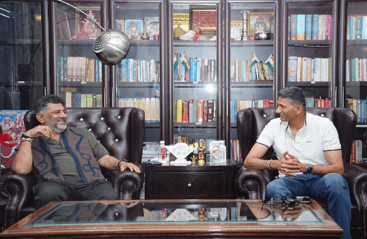 BREAKING : ಒಬ್ಬ ಶಾಸಕರಿಗೆ 3 ಟಿಕೆಟ್ ಕೊಡುವುದಾಗಿ ‘KSCA’ ಒಪ್ಪಿಗೆ : ಡಿಸಿಎಂ ಡಿಕೆ ಶಿವಕುಮಾರ್ ಹೇಳಿಕೆ